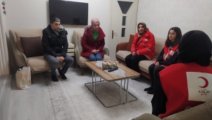 Doğubayazıt ilçesine depremde evleri zarar gören 160 aile geldi.