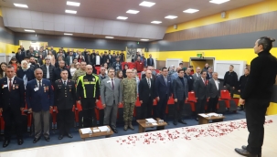 Doğubayazıt'ta 12 Mart Mehmet Akif Ersoy'u Anma ve İstiklal Marşı'nın Kabulü Programı Yapıldı