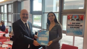 DOĞUBAYAZITLI ÇETO ÇAMLIBEL, İZMİR'DE MİLLETVEKİLİ ADAYLIĞI İÇİN MÜRACAAT ETTİ.