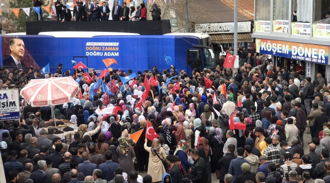  AK PARTİ AĞRI ADAYLARINA BİNLERİN KATILIMIYLA PATNOS'TA KURBANLAR KESİLDİ