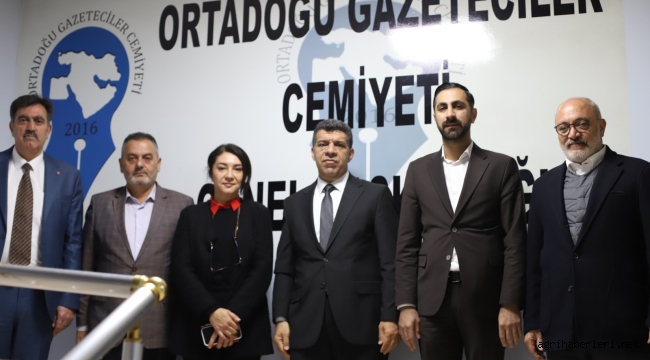 AK Parti Ağrı Milletvekili Adayı Ruken Şahin Kilerci, seçim ziyaretlerine devam ediyor.