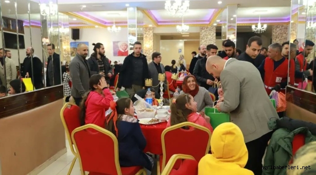 ​​​​​​​DOĞUBAYAZIT'TA YETİMLER RAMAZAN'DA UNUTULMADI