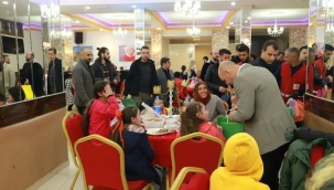 ​​​​​​​DOĞUBAYAZIT'TA YETİMLER RAMAZAN'DA UNUTULMADI