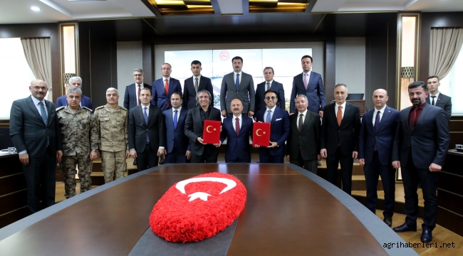 Dosso Dossi Holding Meşar Köyünde Nuh'un Gemisi Müzesi Yapıyor