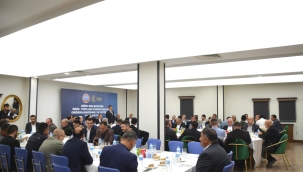 AK Parti Ağrı'da ASTOP'la "Değerlendirme ve İstişare Toplantısı" yaptı.