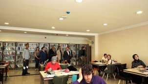 AĞRI'DA HALK KÜTÜPHANESİ HAFTANIN YEDİ GÜNÜ GECE 22.00'YE KADAR HİZMET VERECEK.