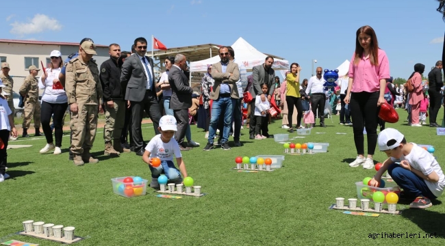 DİYADİN İLÇESİNDE HAYDİ ÇOCUKLAR ŞENLİĞE