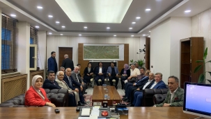 ​​​​​​​AK Parti Yerel Yön. Bşk. Yrd. Ayşe Sula Köseoğlu Ağrı Belediyesi'ni ziyaret etti. 