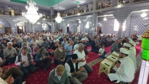 Doğubayazıt Merkez Camii'de 15 Temmuz Şehitleri İçin Mevlid-i Şerif Okutuldu