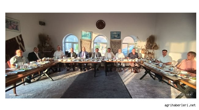 DESK'DEN FAHRİ HEMŞEHRİ BAŞSAVCI YALÇINÖZ'E VEDA YEMEĞİ