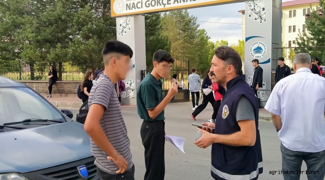 AĞRI'DA EMNİYET OKUL ÇEVRELERİNİ SIKI DENETİME ALDI