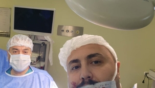 AİÇÜ Rektörü Karabulut, Ağrı'da İlk Kez Mediastinal Planjuan Guatr Ameliyatı Gerçekleştirildi