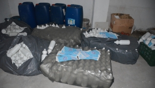  DOĞUBAYAZIT'TA PİYASA DEĞERİ 30 MİLYON SAHTE ÜRÜN ELE GEÇİRİLDİ