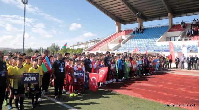 UYAFA Ağrı Dağı Cup 2023 AİÇÜ Ev Sahipliğinde Başladı