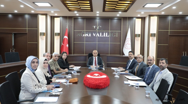 VALİ KOÇ, OKUL ÇEVRELERİNDE UYUŞTURUCU VE SİGARA SATIŞLARINA İZİN VERMEYECEĞİZ.