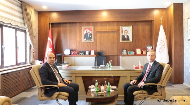 VALİ MUSTAFA KOÇ, AĞRI'DA EĞİTİMİ İNCELEDİ