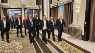 AĞRILI İŞ İNSANLARI İSTANBUL'DA TOPLANDI