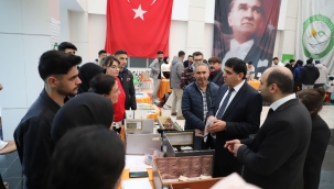 Iğdır Üniversitesinde Öğrenci Toplulukları Tanıtım Günleri Başladı