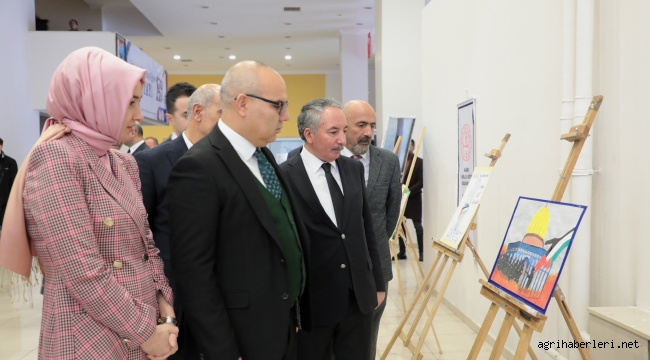 AĞRI'DA KOÇ, AİLESİ YÜREĞİMDESİN KUDÜS RESİM SERGİSİNİN AÇILIŞINA KATILDI 