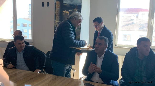 AK PARTİ BELEDİYE BAŞKAN ADAYI ÇELİK'TEN KAMUOYUNA