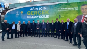  AK PARTİ ELEŞKİRT SEÇİM BÜROSUNUN AÇILIŞINDA GÖVDE GÖSTERİSİ YAPTI