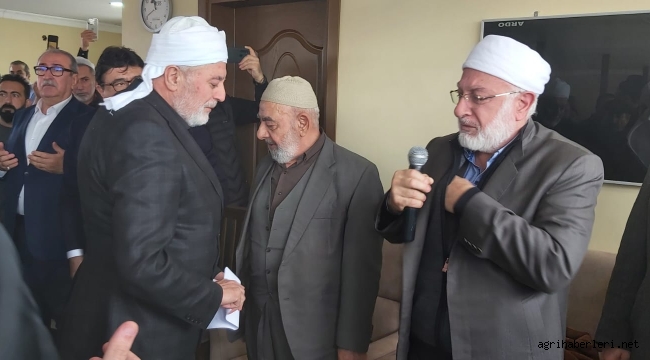DOĞUBAYAZIT'TA NAKŞİBENDİ TARİKAT HALİFESİ H. MUHAMMED SEBİH TANRIVERDİ OLDU