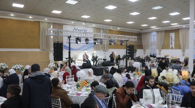 ARKOZ çalışanlarına geleneksel iftar programı düzenledi.