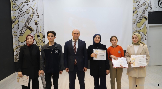 Doğubayazıt'ta "12 Mart İstiklal Marşı'nın Kabulü ve Mehmet Akif Ersoy'u Anma Günü"