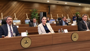 Ağrı Milletvekili Ruken Kilerci, Ağrı'nın Sorunları İçin Bakanlıklarda Çalışmalar Yürütüyor