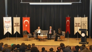 KAYMAKAM EKİNCİ, ÖMER ÇOKTİN FEN LİSESİ KARİYER GÜNÜN'DE ÖĞRENCİLER İLE BİR ARAYA GELDİ