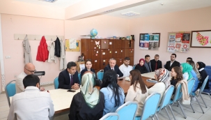 Müdür Kökrek, Turgut Özal İmam Hatip Ortaokulunda maarif modelini anlattı