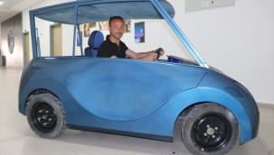 Ağrı'da (BİLSEM) öğretmenleri atık malzemelerden elektrikli araç üretti