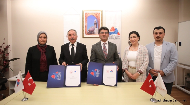 AİÇÜ ile Ağrı Aile ve Sosyal Hizmetler İl Müdürlüğü Arasında İş Birliği Protokolü İmzalandı