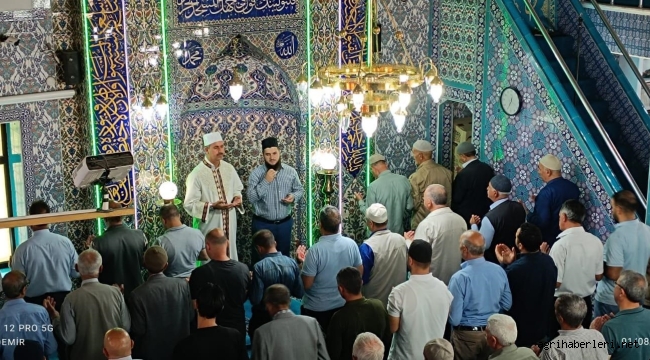 İSMAİL HANİYE İÇİN DOĞUBAYAZIT'TA GIYABİ CENAZE NAMAZI KILINDI