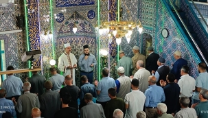 İSMAİL HANİYE İÇİN DOĞUBAYAZIT'TA GIYABİ CENAZE NAMAZI KILINDI