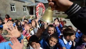 20 milyona yakın öğrenci yarın çalacak ilk ders ziliyle birlikte dersbaşı yapacak.