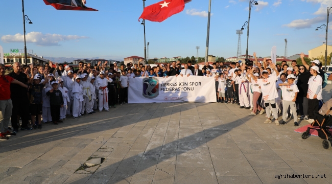  Ağrı'da Avrupa Spor Haftası Nedeniyle Etkinlikler Düzenlendi 