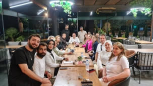 Bursa'da "Bin Yılımı Bir Geceye Taşıyorum" Gecesine Davet