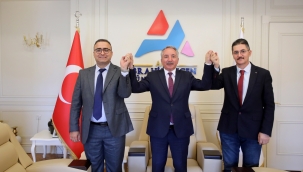 AİÇÜ Akademisyenleri Dünya Sahnesinde