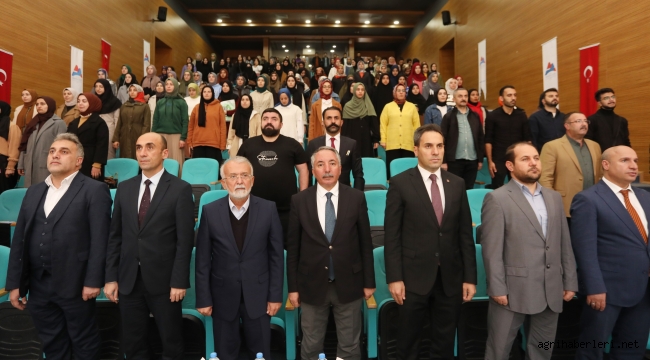 Ağrı İbrahim Çeçen Üniversitesi'nde "Din ve Teopolitik" Konferansı Düzenlendi
