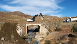 Doğubayazıt'ta 25 KM Kalecik Köy Yolu Asfatlandı