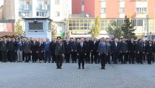 10 KASIM ATATÜRK'Ü ANMA PROGRAMI DOĞUBAYAZIT'TA KUTLANDI