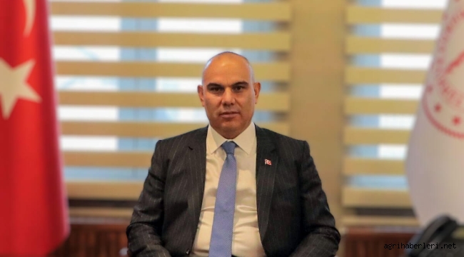 Ağrı Valisi KOÇ'un 24 Kasım Öğretmenler Günü mesajı