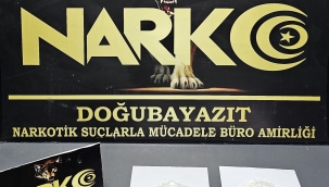 Doğubayazıt'ta iç beden ve ayakkabı taban zullasında uyuşturucu yakalandı.