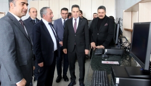 AİÇÜ Fen Edebiyat Fakültesi'nde Psikoloji Laboratuvarı Açıldı