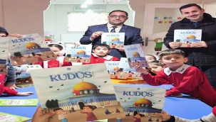 Müftü Demirkaynak, ADEM BİR 4-6 yaş Kur'an Kursu öğrencilerini ziyaret etti.