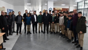 Başkan Abdulhalık Taşkın, Patnoslu Öğrencilere Her Ay Bin TL Sözünü Tuttu