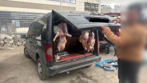 Araçlar İçerisinden Satılan Kaçak Etlere, Doğubayazıt Belediyesinden Operasyon