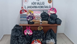 DOĞUBAYAZIT'TA YOL KONTROLDE GÜMRÜK KAÇAĞI MALLAR ELE GEÇİRİLDİ