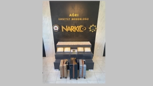 Ağrı'da İran yolcu otobüsünde 8 kilo 150 gram uyuşturucu 20 bin TL para ele geçirildi